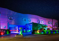 BAJO LA LUZ DE LAS ESTRELLAS MOTEL BLU